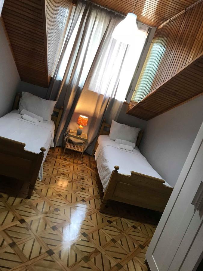 Gorgiladze 66-58 Apartment Batumi Bagian luar foto