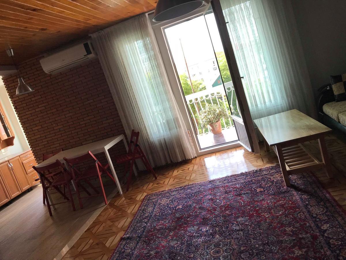 Gorgiladze 66-58 Apartment Batumi Bagian luar foto